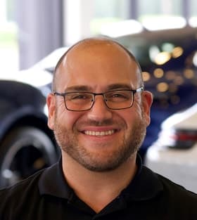 Photo of Ray Linares